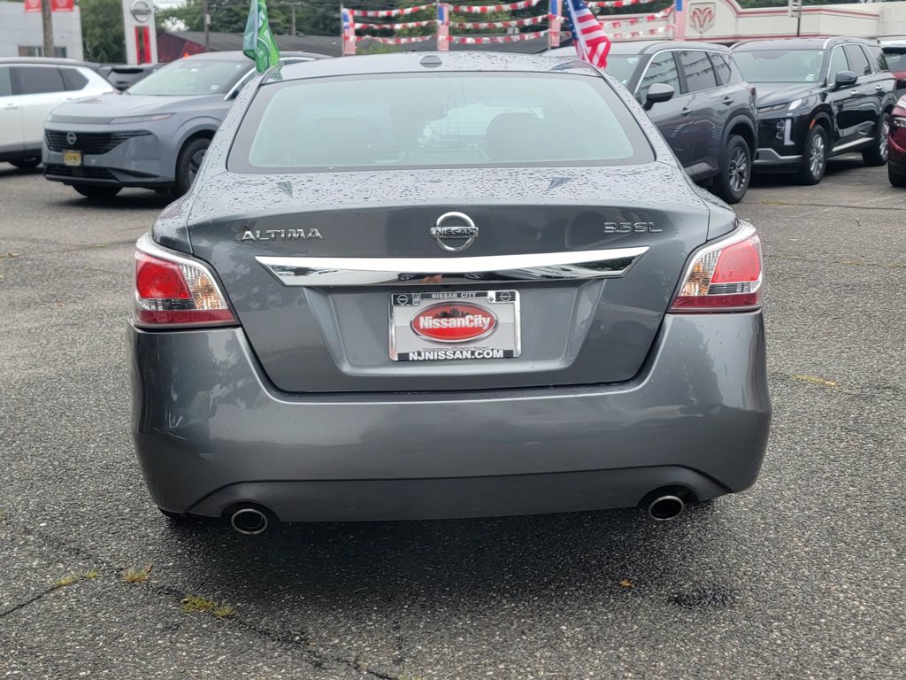 Used 2015 Nissan Altima 3.5 SL FWD image 8