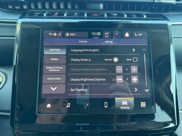 Used 2023 Jeep Grand Cherokee Laredo w/ Luxury Tech Group I AWD/4WD image 43