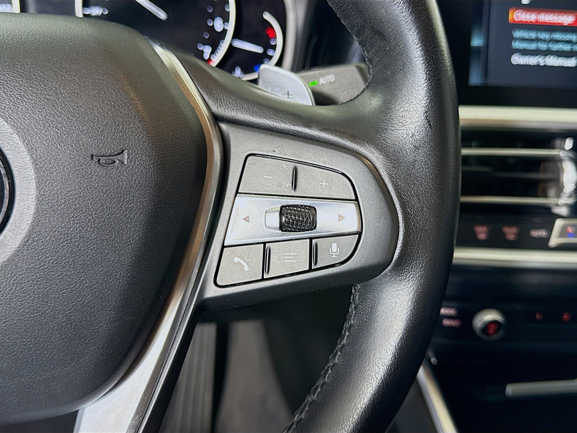 Used 2019 BMW 330i Sedan image 15