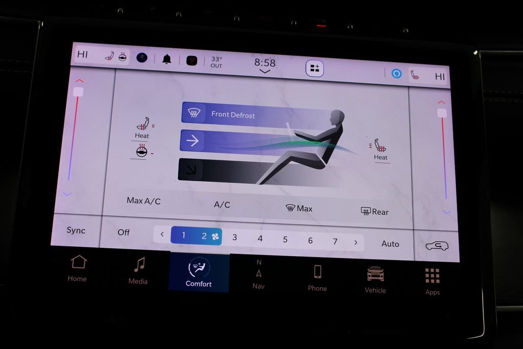 Used 2024 Jeep Grand Cherokee Limited image 29