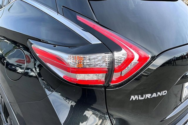 Certified 2017 Nissan Murano Platinum w/ Platinum Technology Package image 23