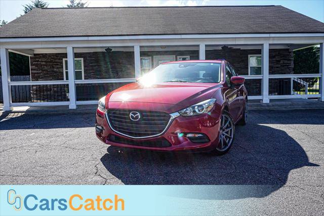 Used 2018 MAZDA MAZDA3 Touring FWD image 1
