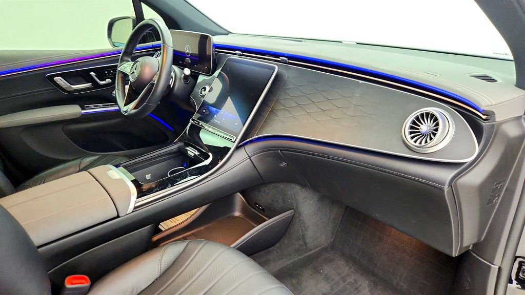 Used 2023 Mercedes-Benz EQS 450+ SUV image 23