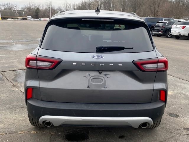 Used 2023 Ford Escape Platinum AWD/4WD video 3