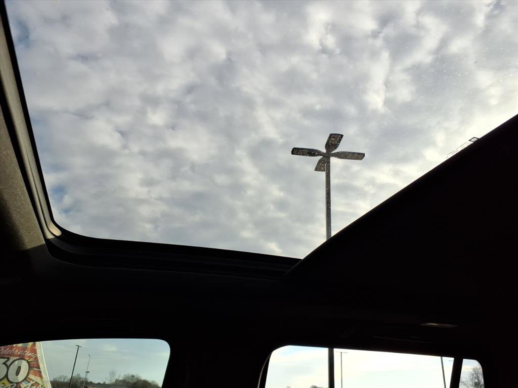 Used 2021 GMC Yukon SLT w/ SLT Luxury Plus Package image 21