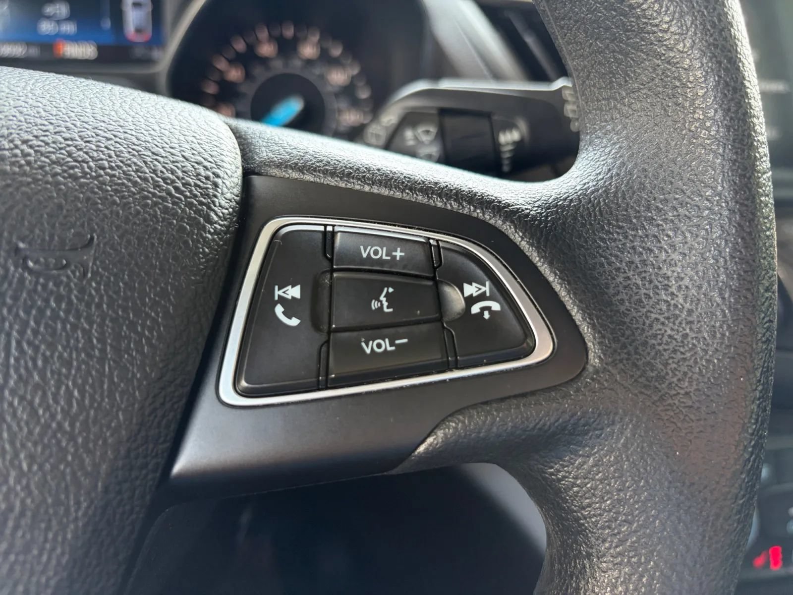 Used 2019 Ford Escape SE AWD/4WD image 30