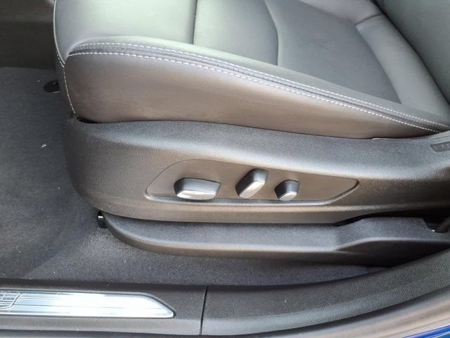 Certified 2025 Cadillac XT5 Sportv AWD/4WD image 13