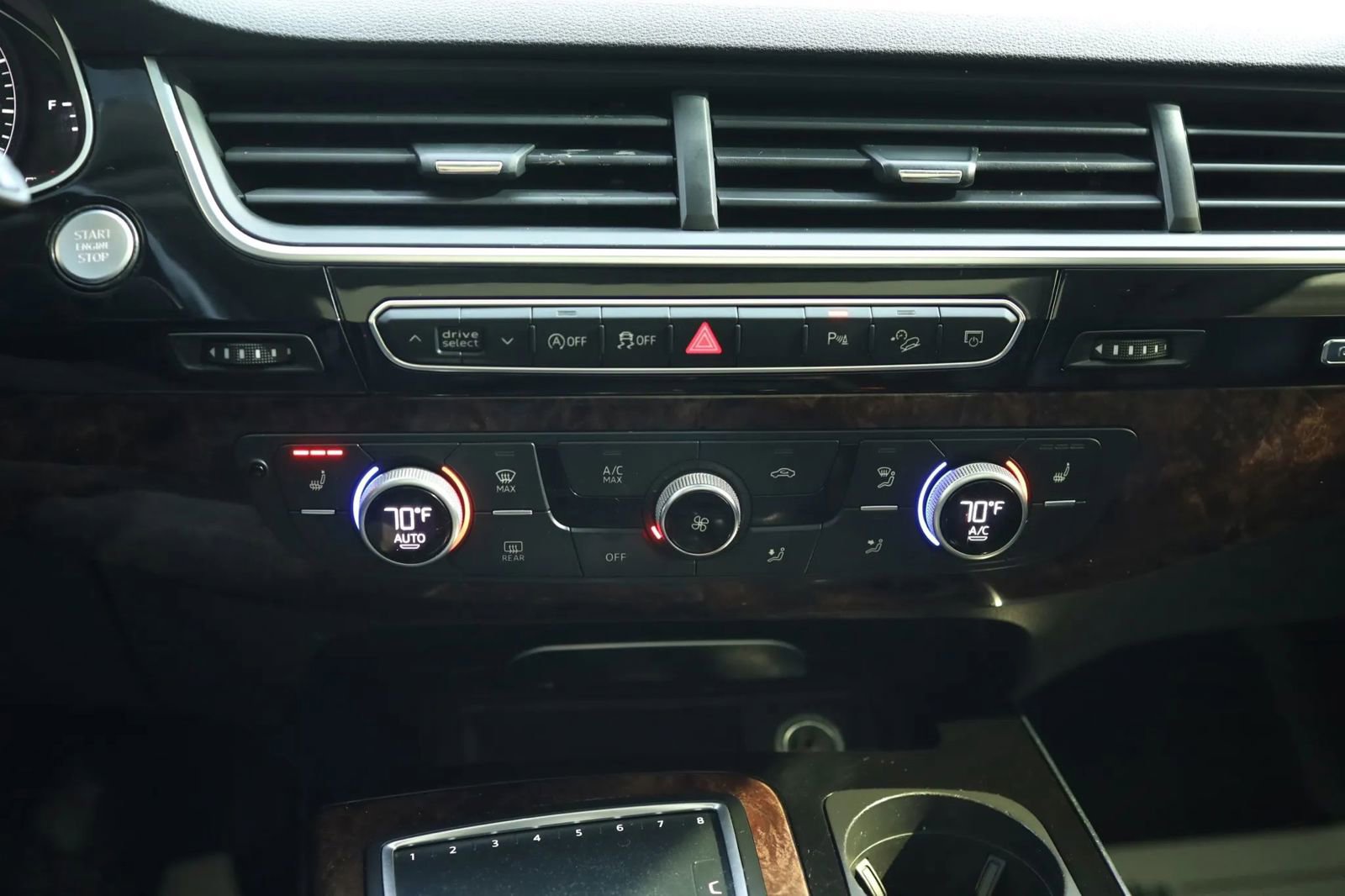 Used 2018 Audi Q7 3.0T Premium Plus w/ Premium Plus Package image 26