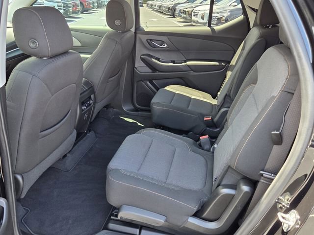 Certified 2021 Chevrolet Traverse LT FWD image 11
