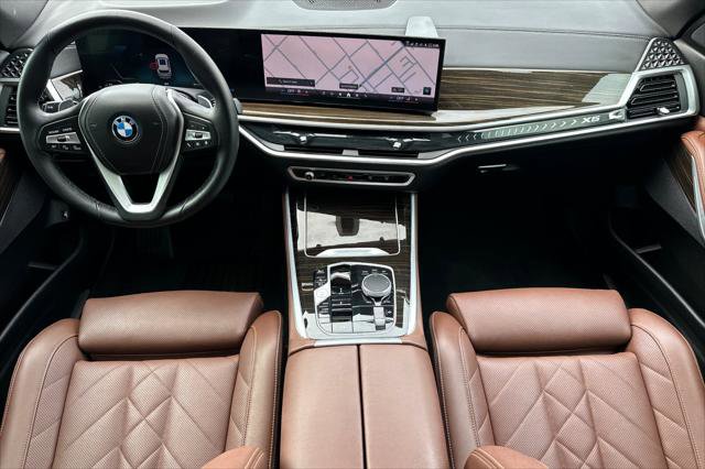 Used 2024 BMW X5 xDrive50e w/ Parking Assistance Package image 12