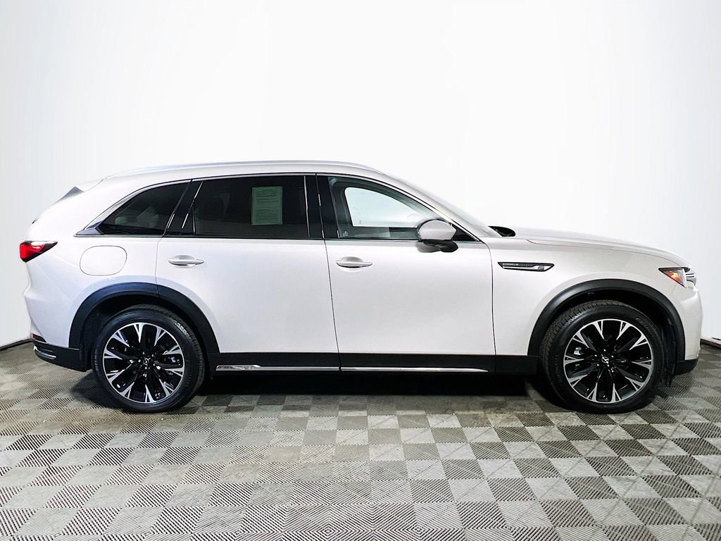 Used 2024 MAZDA CX-90 Plug-In Hybrid w/ Premium Plus AWD/4WD image 8