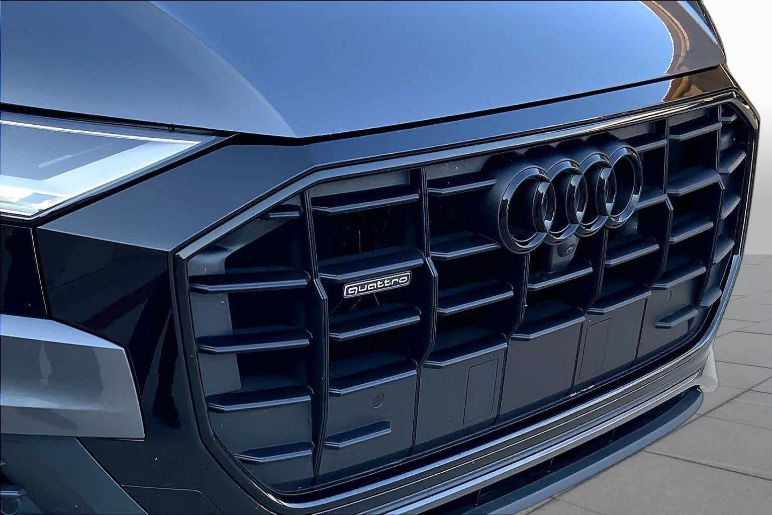 Used 2021 Audi Q8 Premium AWD/4WD image 33