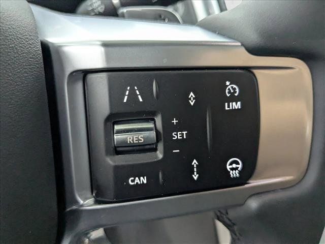 New 2026 Land Rover Discovery Limited Edition image 17