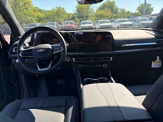 New 2026 Chevrolet Traverse High Country w/ LPO, Floor Liner Package image 18