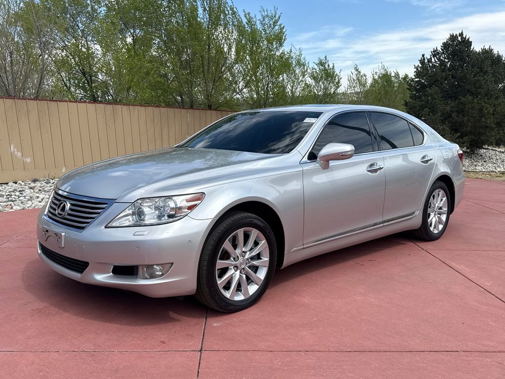 Used 2010 Lexus LS 460 AWD image 3