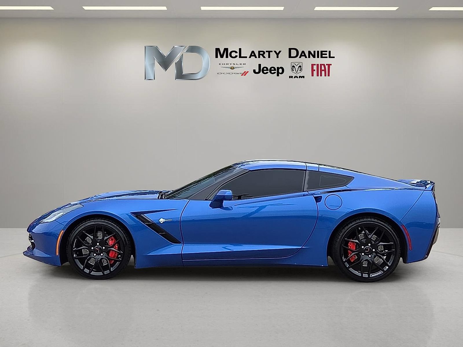Used 2019 Chevrolet Corvette Stingray Coupe RWD video 3