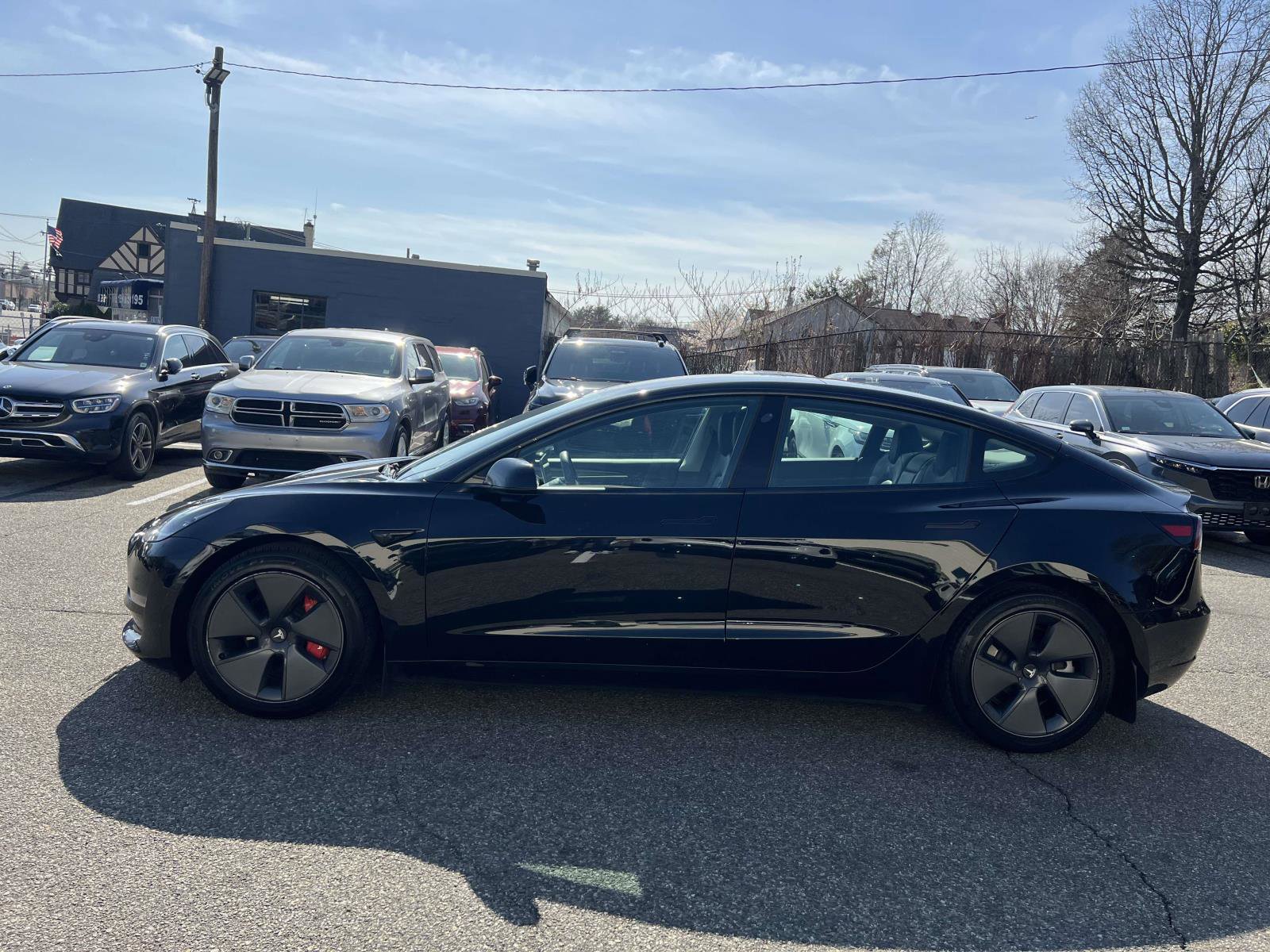 Used 2021 Tesla Model 3 Standard Range Plus RWD image 4