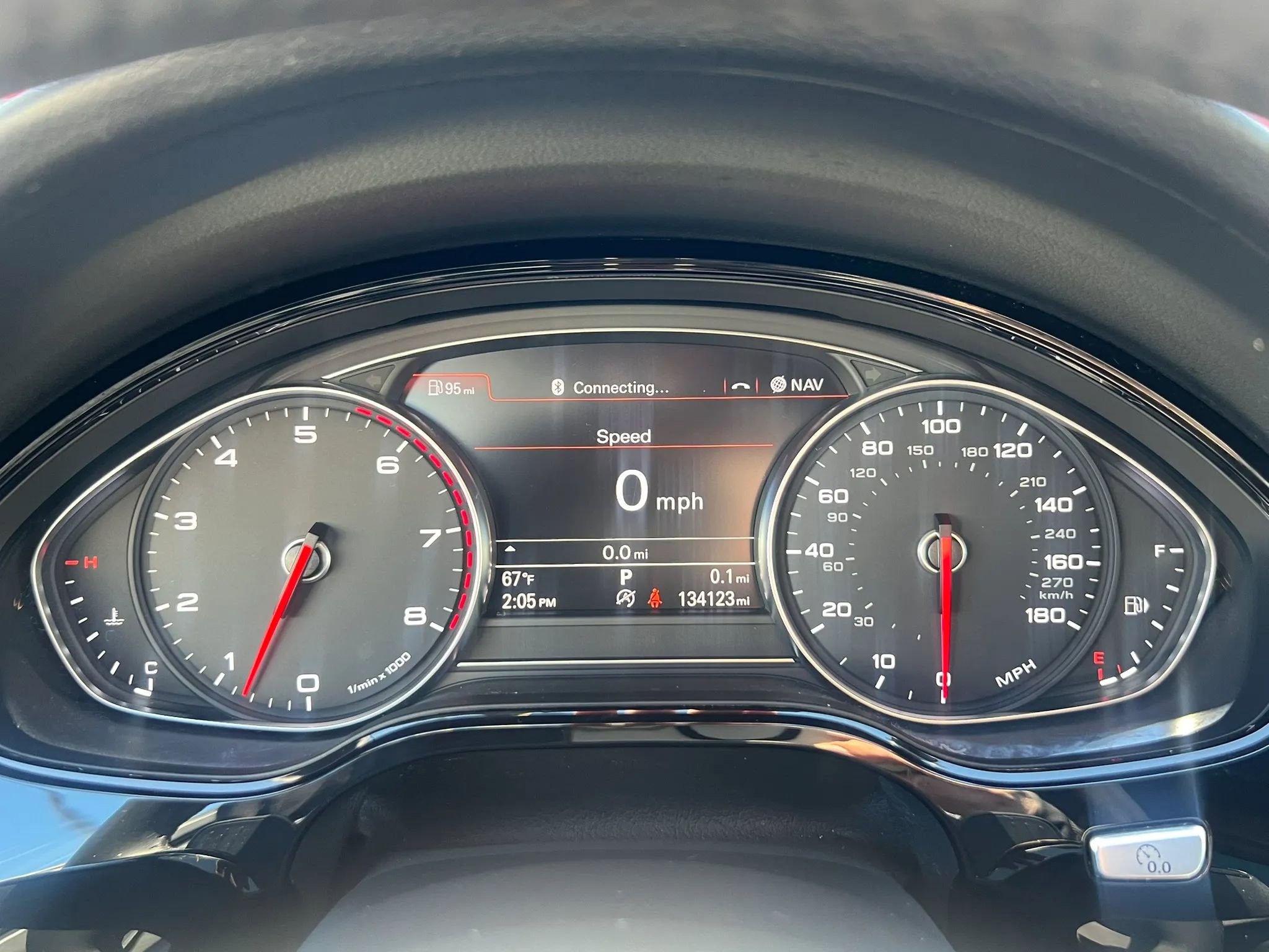 Used 2016 Audi A8 L 4.0T image 11