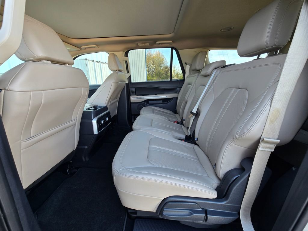 Used 2024 Ford Expedition Max Limited image 15
