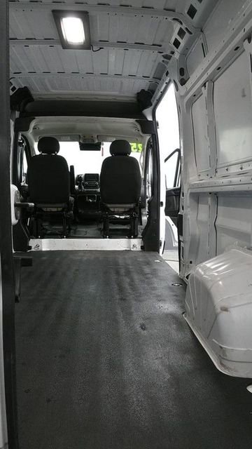 Used 2025 RAM ProMaster 2500 w/ Convenience Group image 12