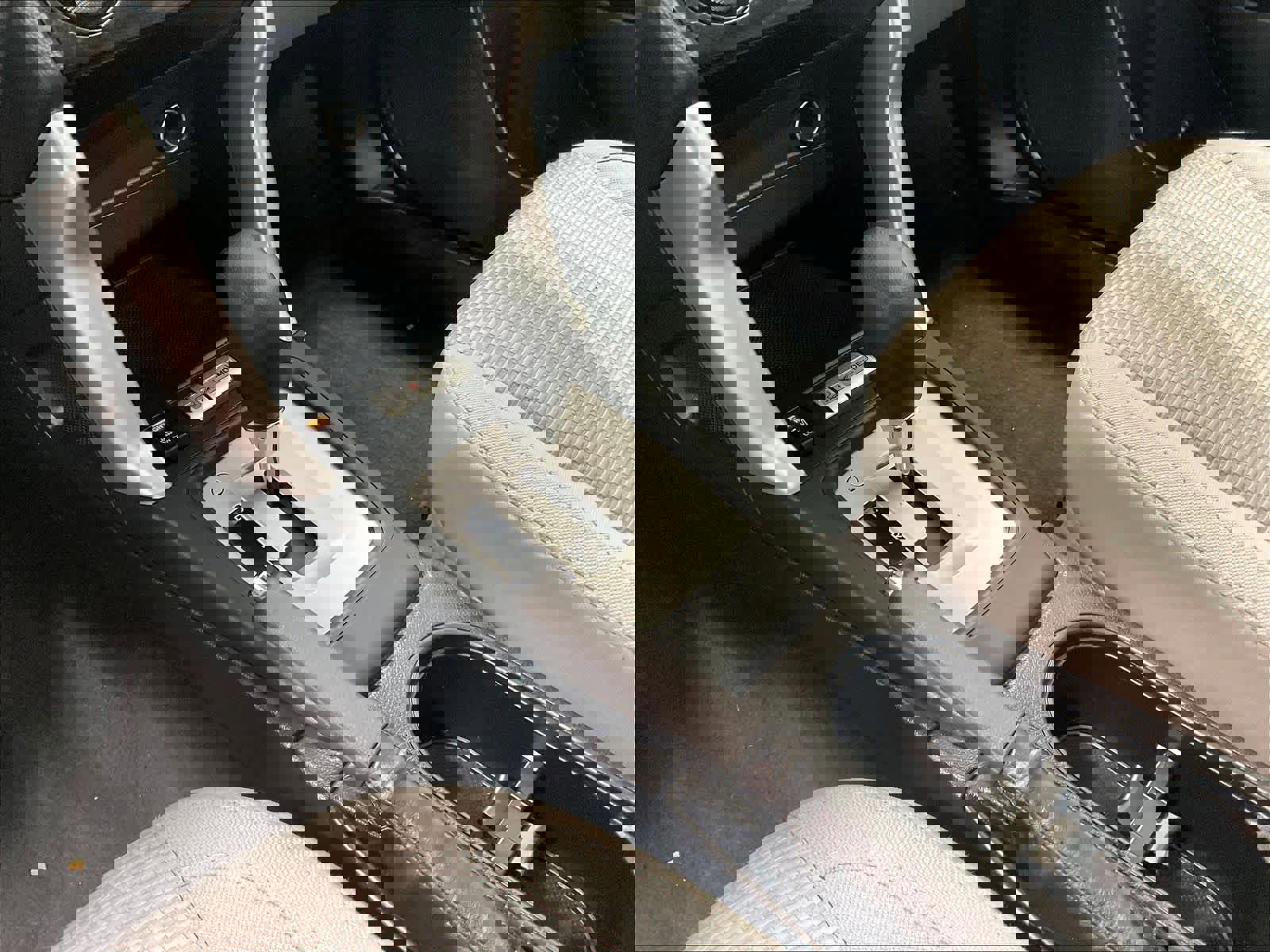 Used 2018 Subaru Forester 2.5i Premium w/ All-Weather Package image 21