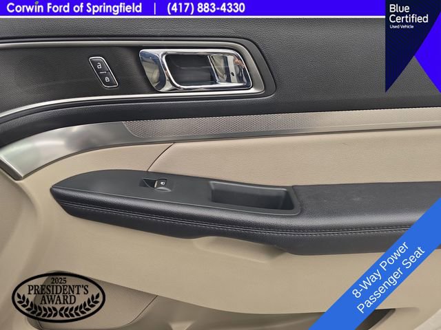 Used 2019 Ford Explorer XLT w/ Equipment Group 202A AWD/4WD image 12