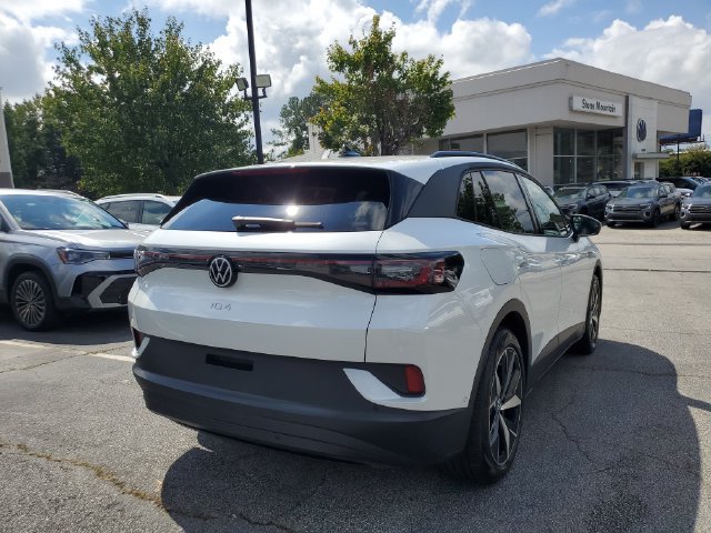 Used 2025 Volkswagen ID.4 Pro S RWD image 4