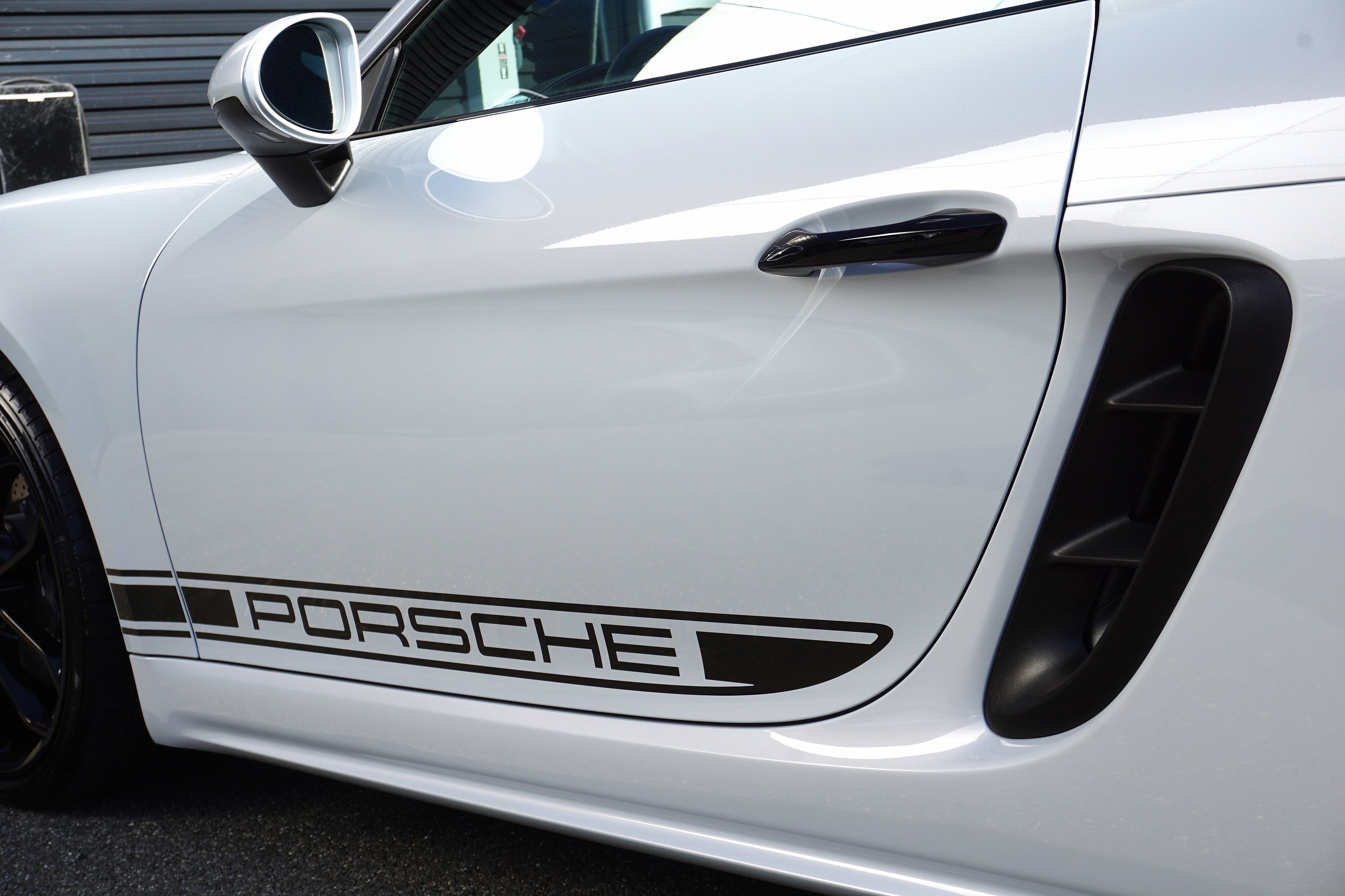 Certified 2024 Porsche 718 Cayman RWD image 10