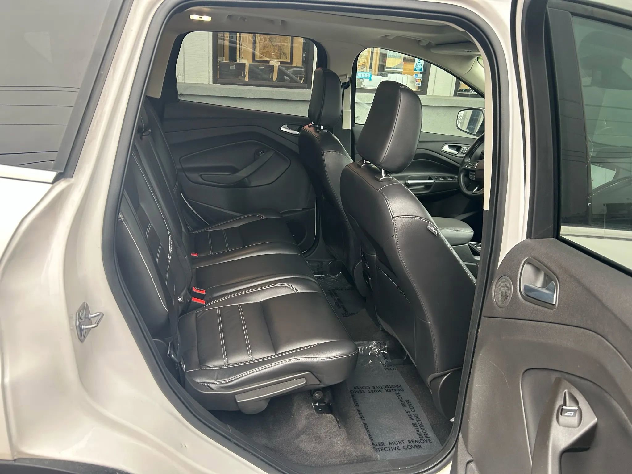 Used 2019 Ford Escape Titanium image 28