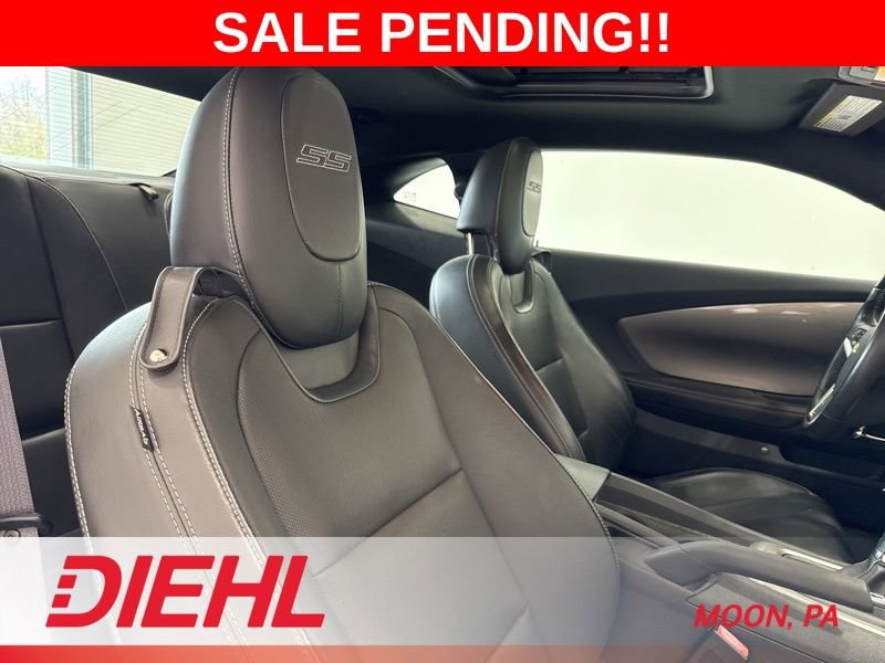 Used 2014 Chevrolet Camaro SS w/ RS Package image 10