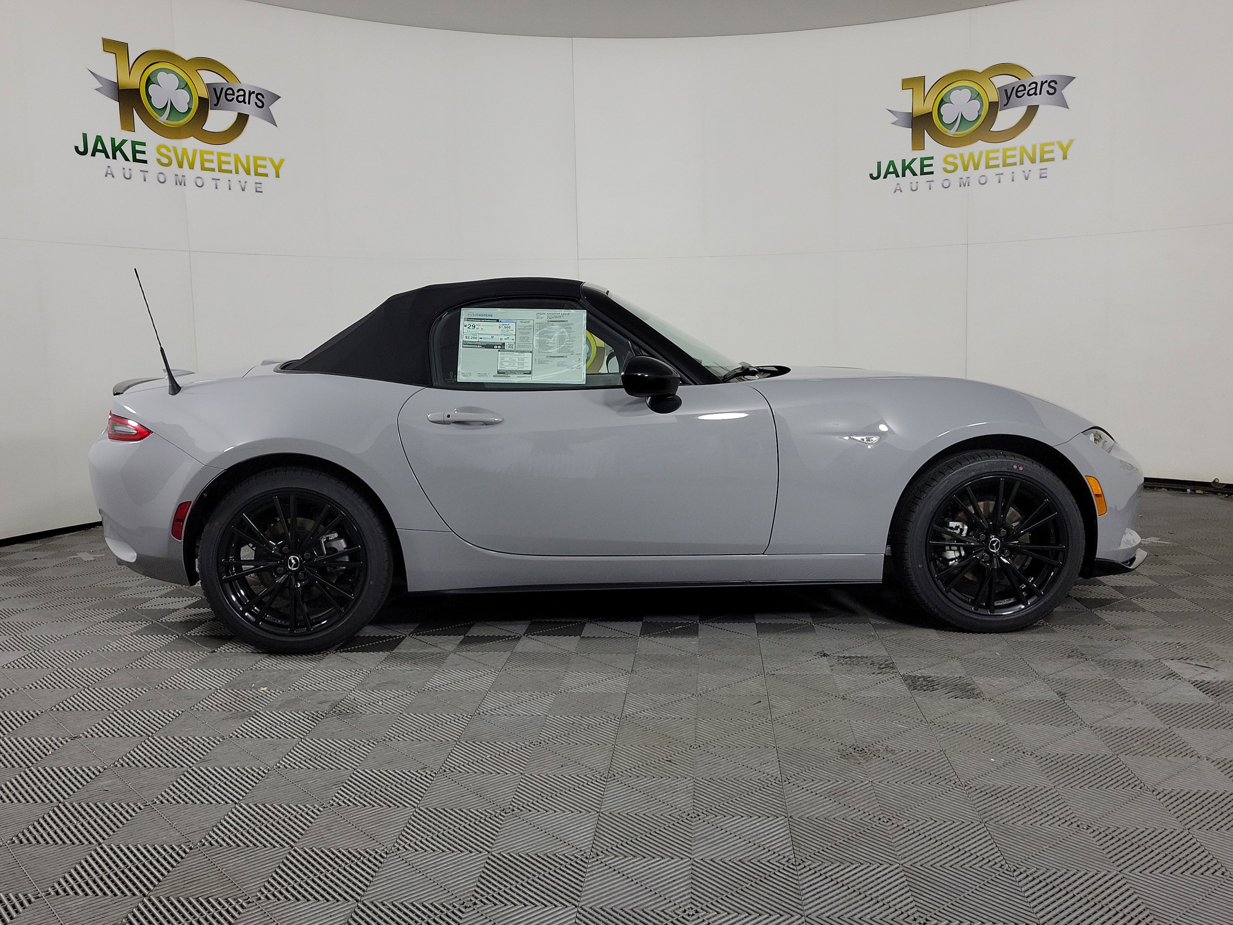 New 2025 MAZDA MX-5 Miata Club w/ Weather Package image 10