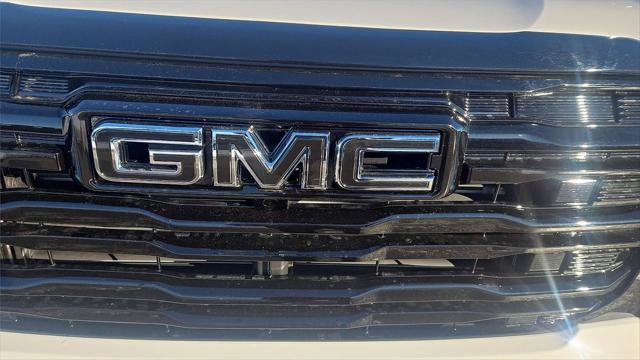 New 2026 GMC Terrain Elevation w/ Black Edition AWD/4WD image 19
