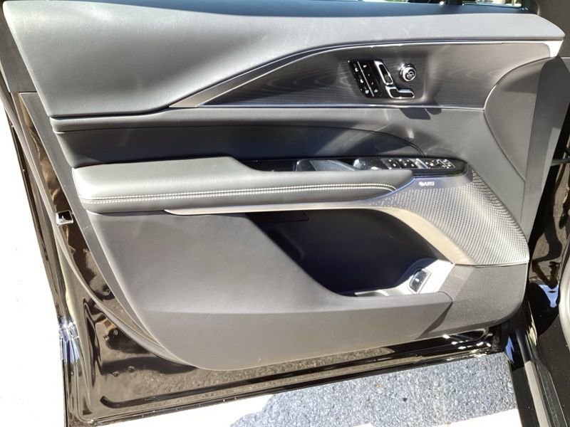 New 2026 Cadillac Lyriq V image 14