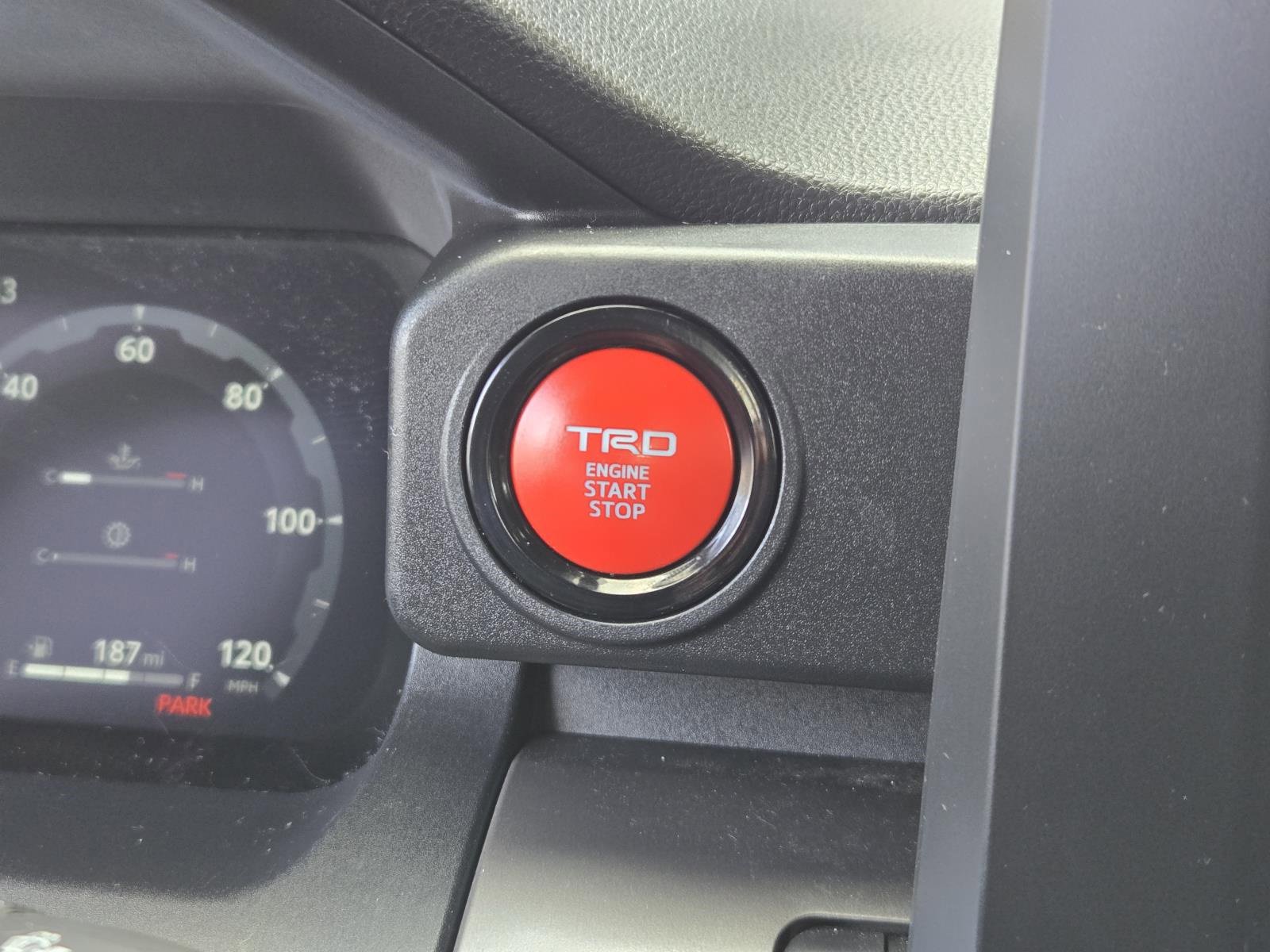 Used 2024 Toyota Tacoma TRD Sport image 12