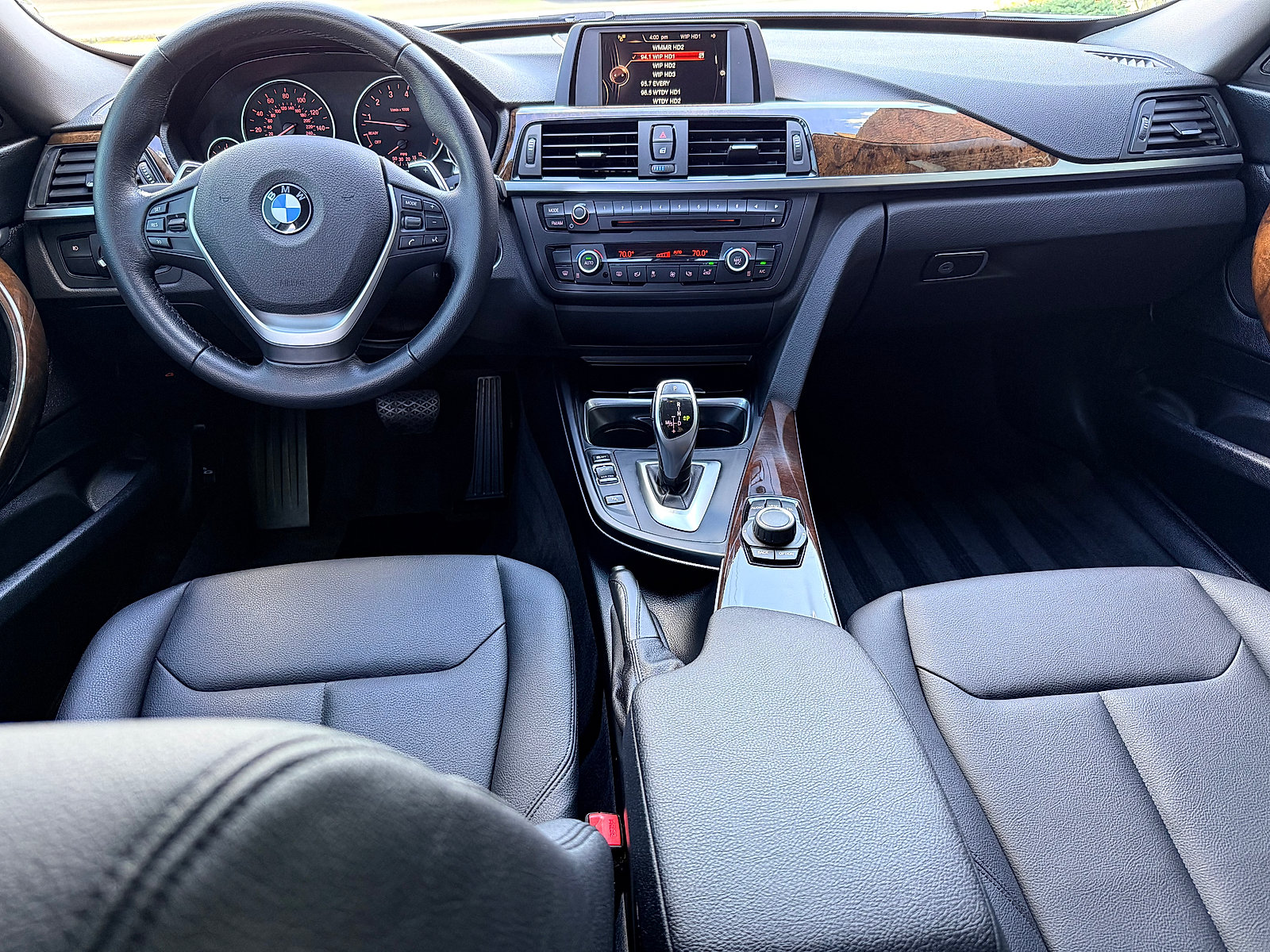 Used 2015 BMW 335i Gran Turismo xDrive AWD/4WD image 16
