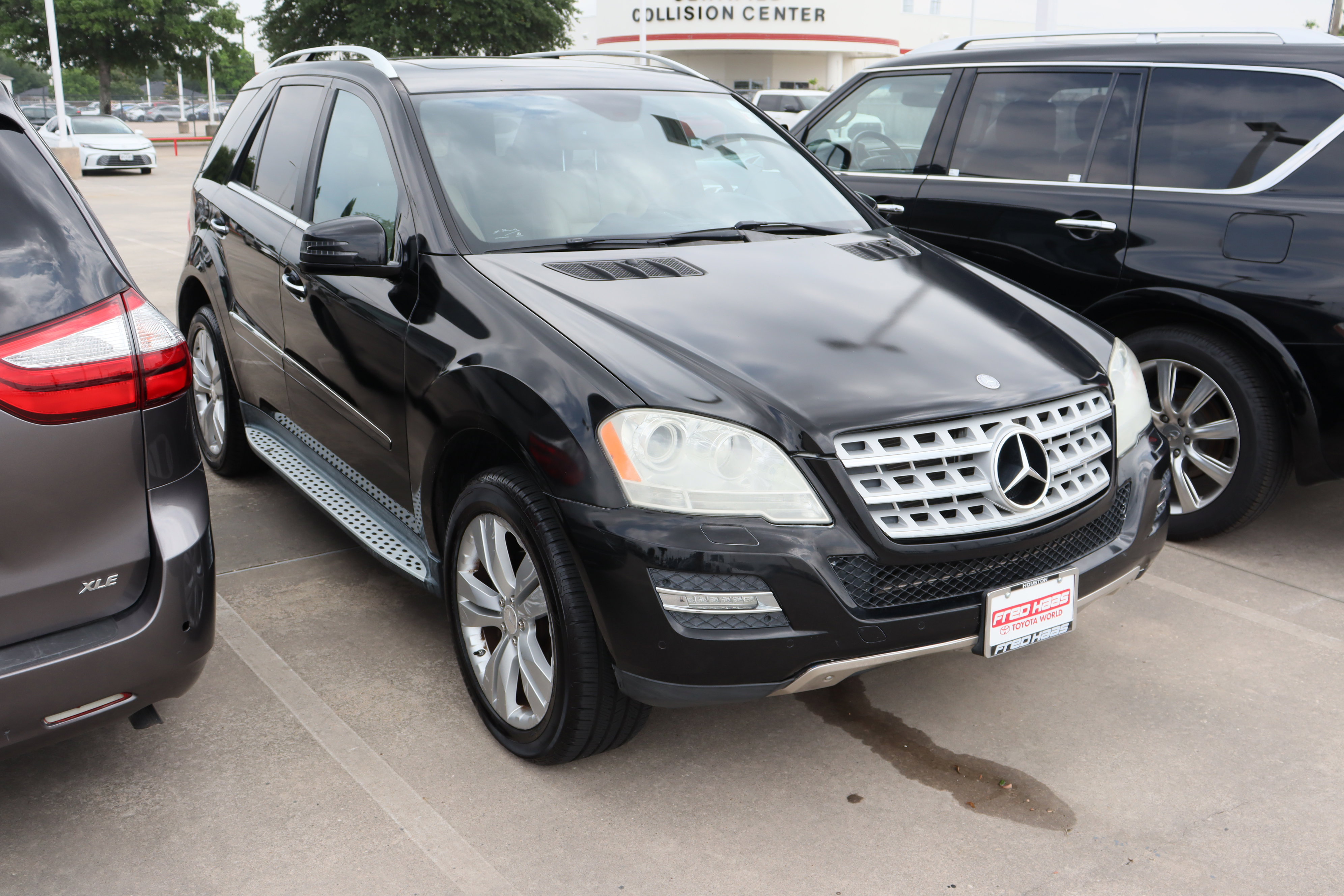 Used 2011 Mercedes-Benz ML 350 4MATIC image 2