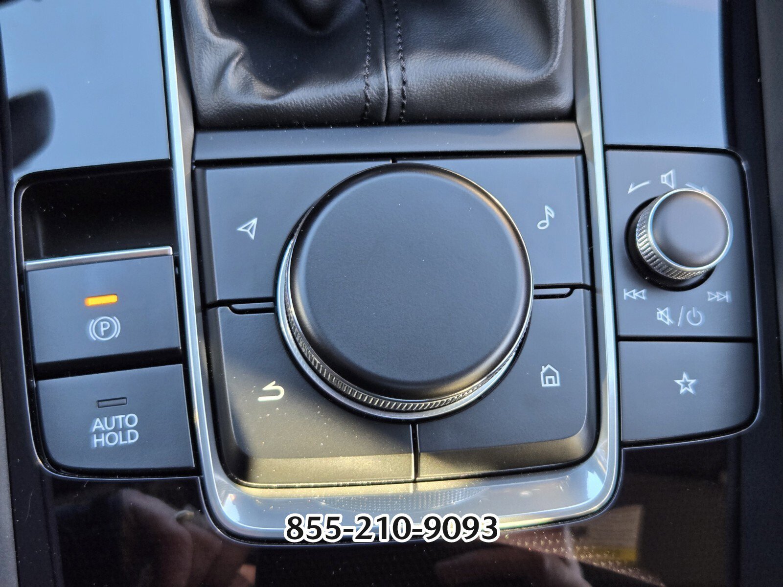 New 2026 MAZDA MAZDA3 2.5 S Hatchback w/ Premium Pkg image 18