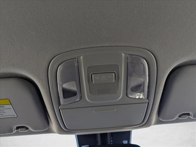 Used 2022 Kia Niro EX image 22