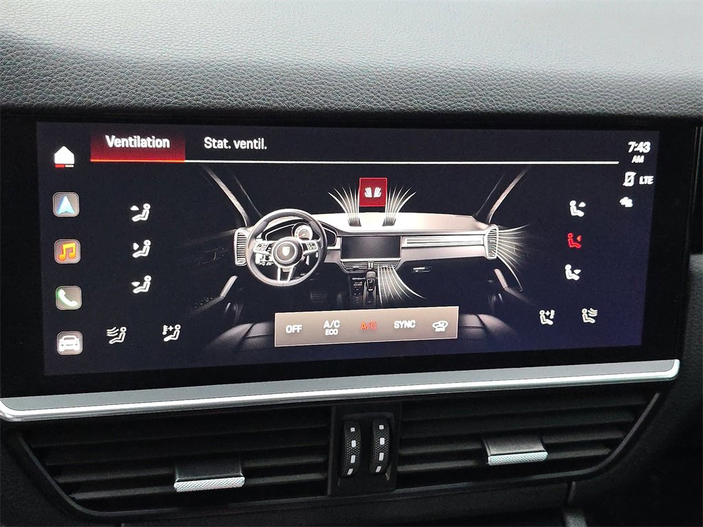 Used 2022 Porsche Cayenne image 31