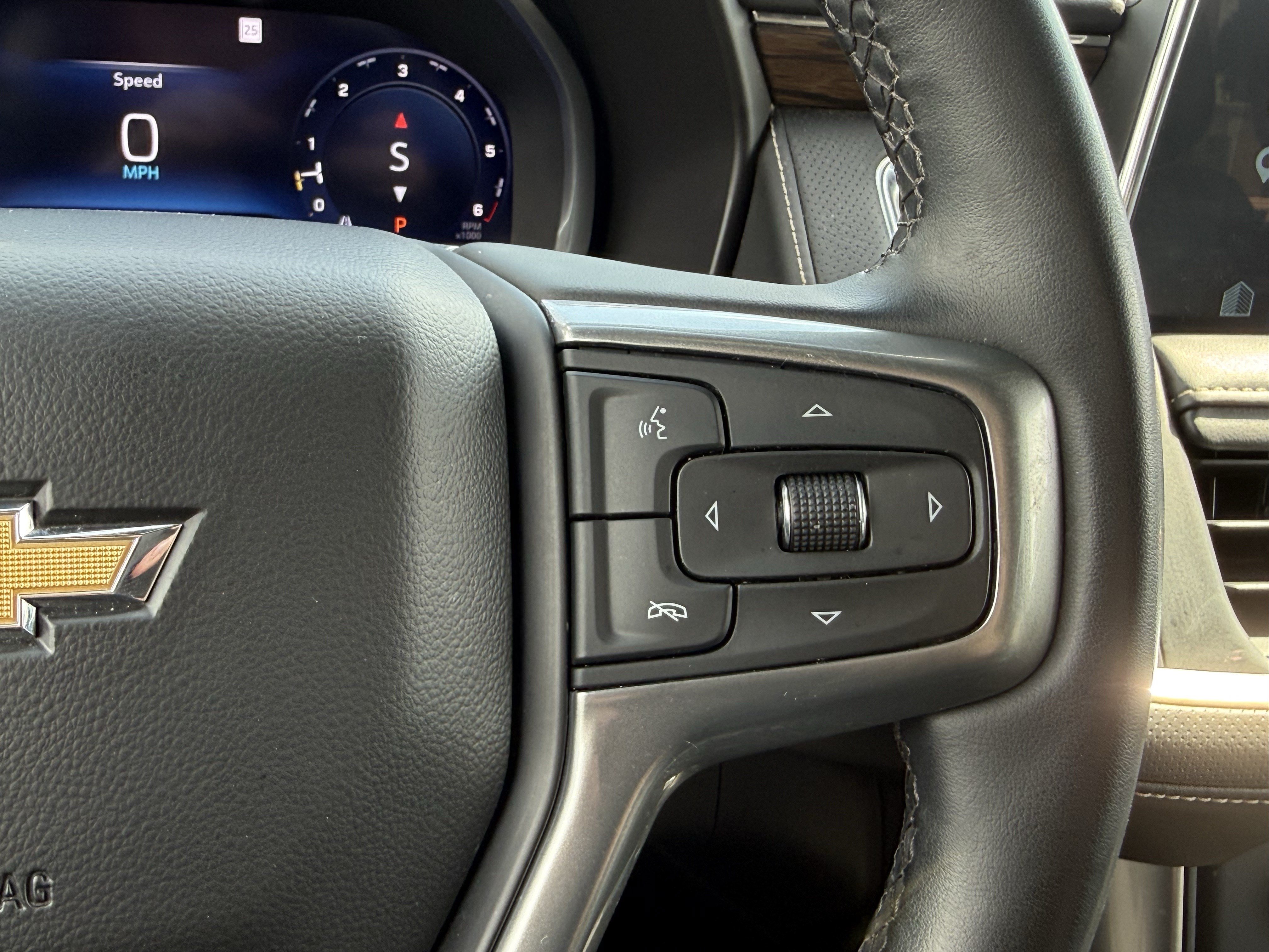 Used 2023 Chevrolet Tahoe Premier RWD image 19