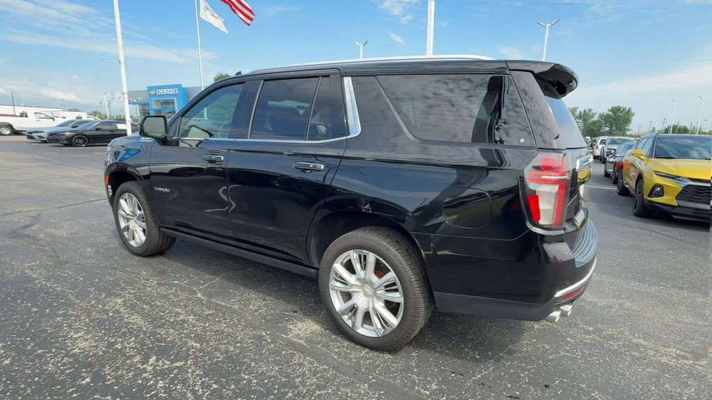 Used 2021 Chevrolet Tahoe High Country w/ Premium Package AWD/4WD image 6