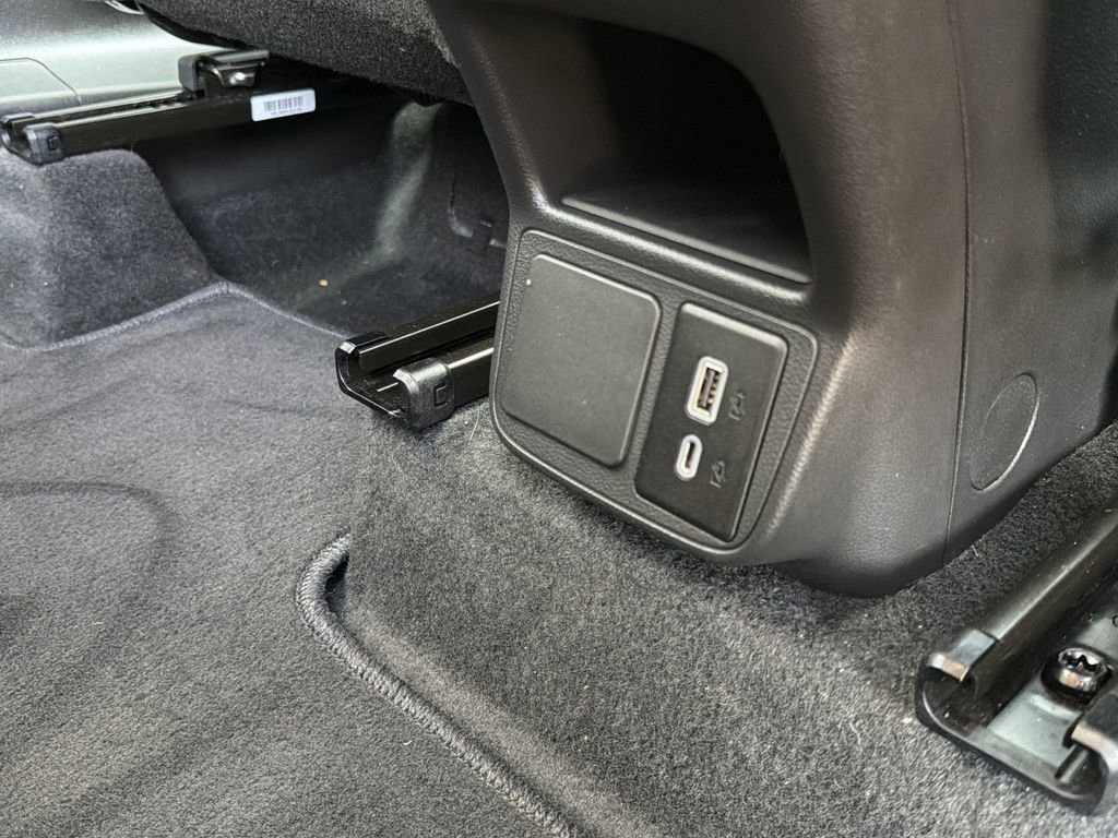 Used 2024 Buick Encore GX Sport Touring w/ Black Roof Package image 20