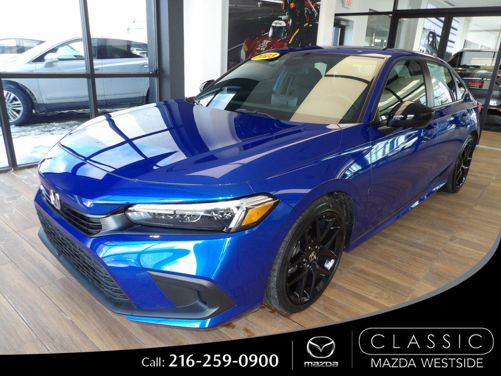 Used 2023 Honda Civic Sport image 1