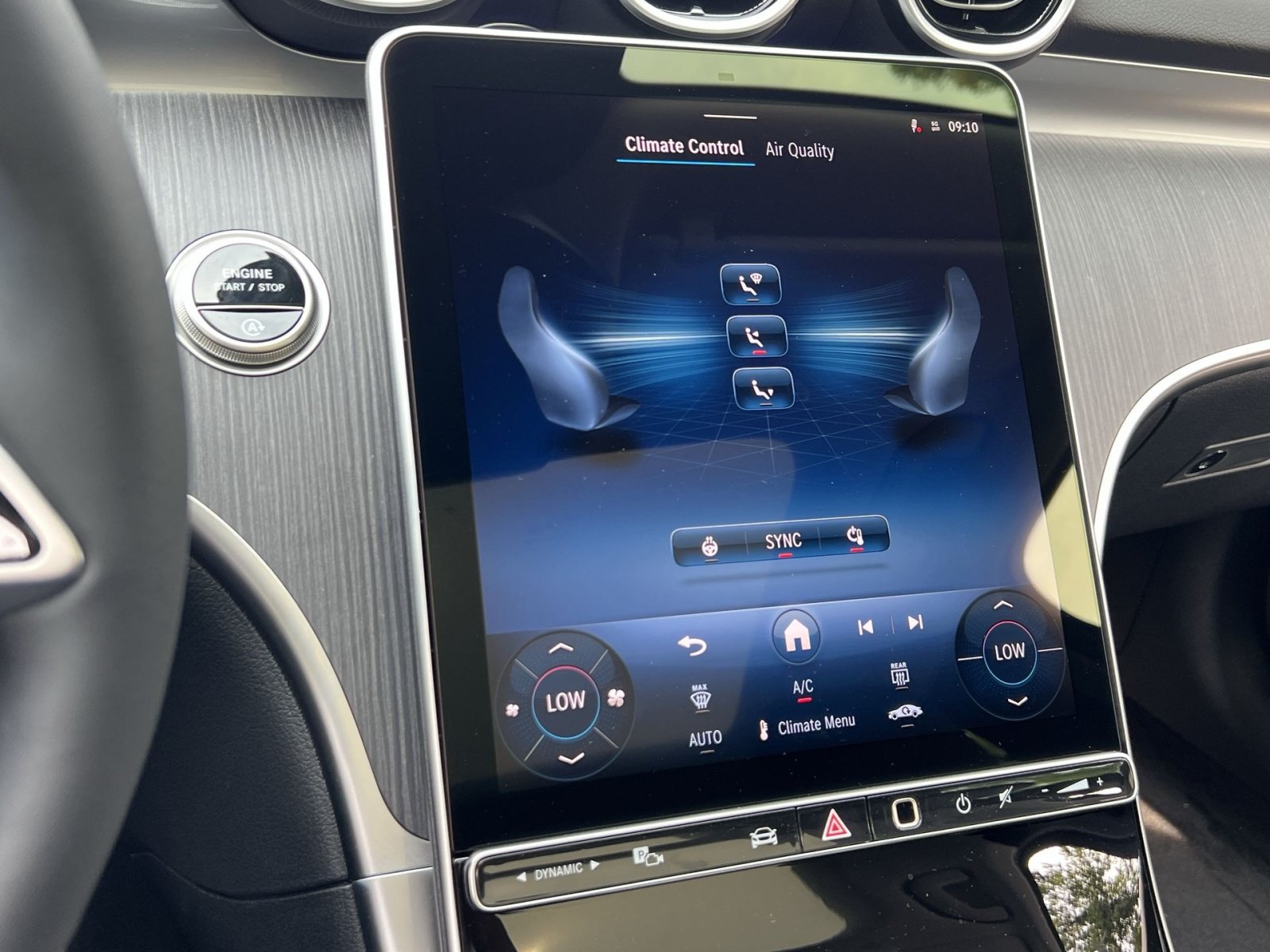 New 2026 Mercedes-Benz C 300 4MATIC Sedan image 26