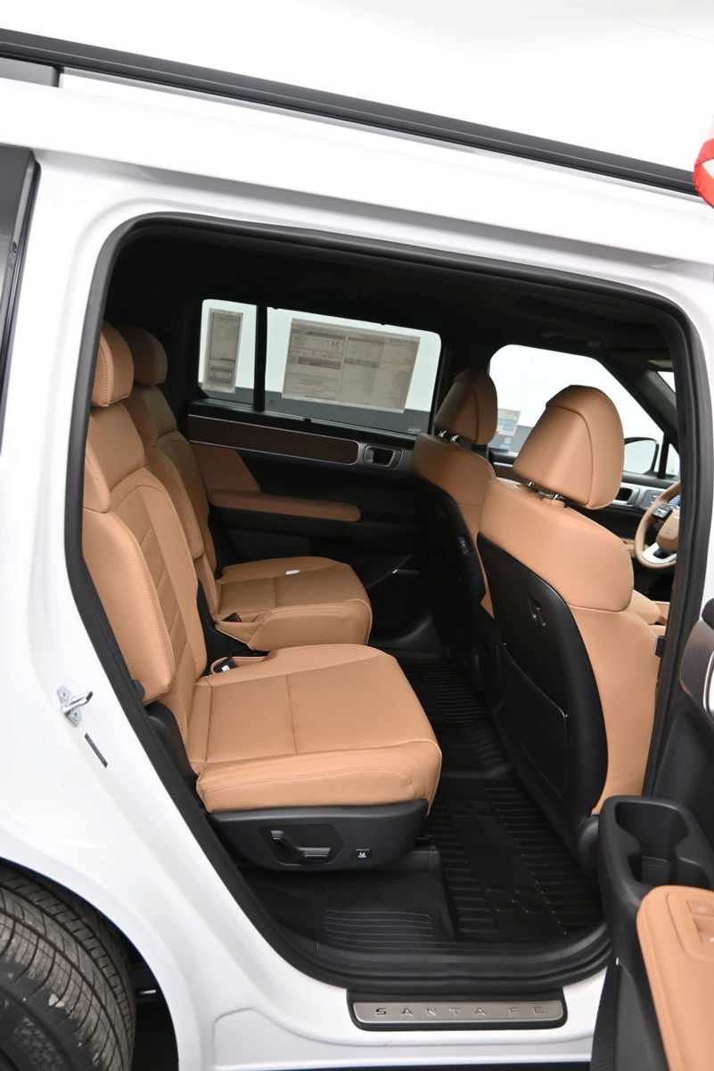 New 2026 Hyundai Santa Fe Calligraphy AWD/4WD image 11