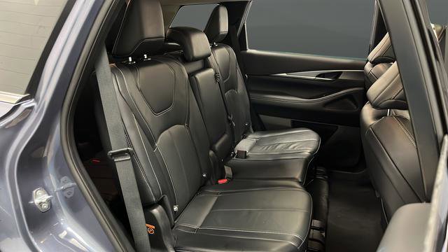 Used 2023 INFINITI QX60 Luxe AWD/4WD image 24