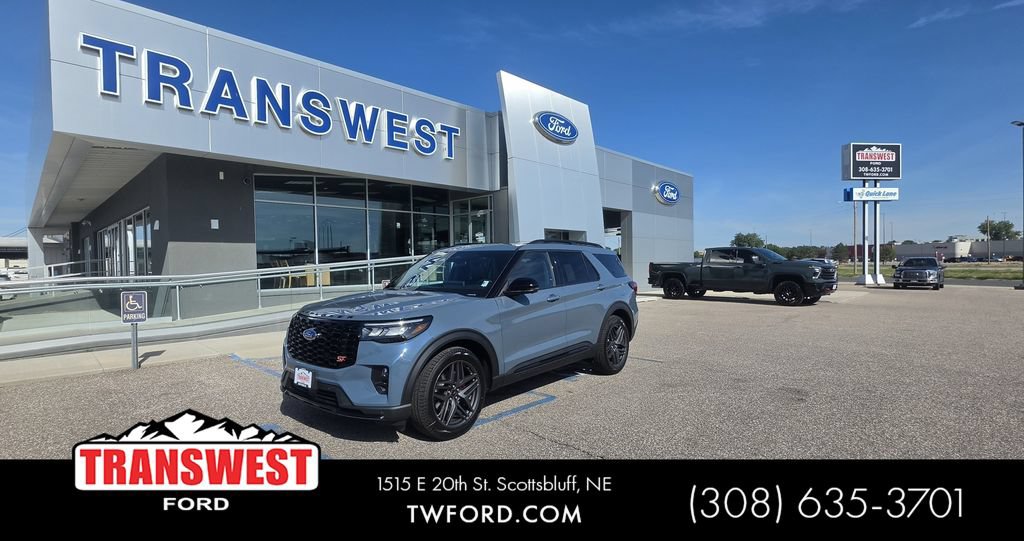 New 2026 Ford Explorer ST w/ Sun And Sound Package