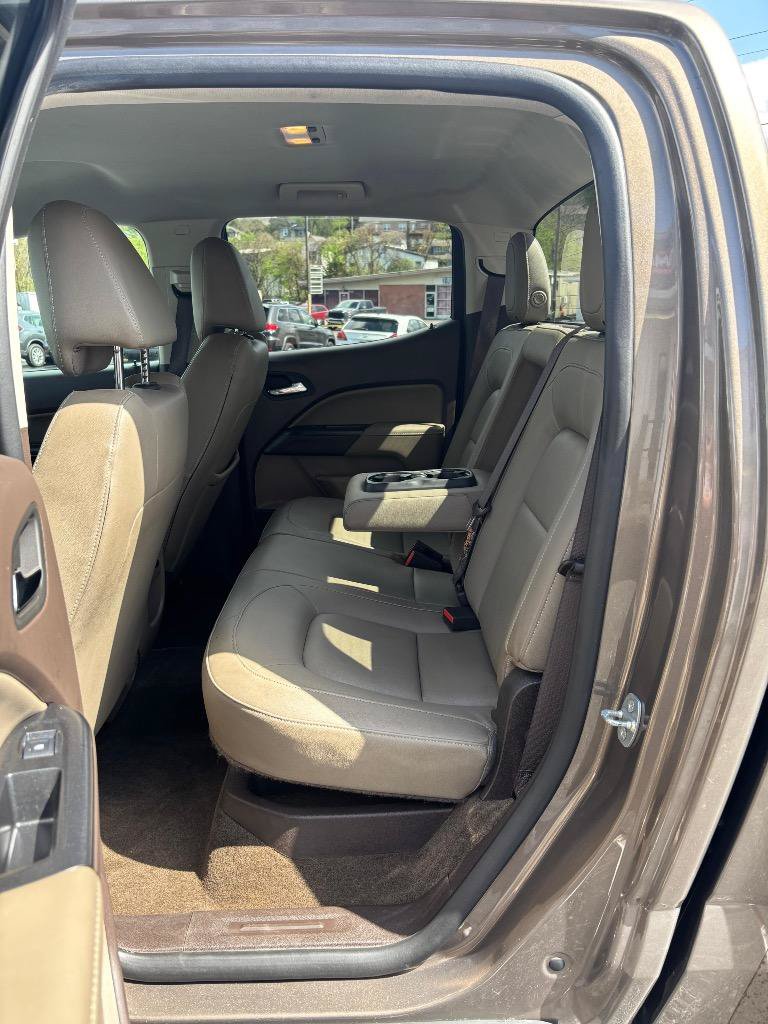 Used 2015 GMC Canyon SLT RWD image 24