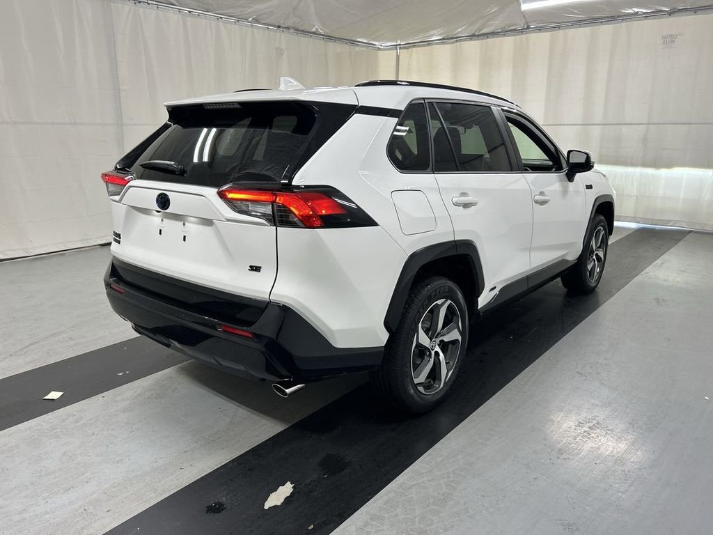 Used 2023 Toyota RAV4 SE w/ Weather & Moonroof Package AWD/4WD image 2