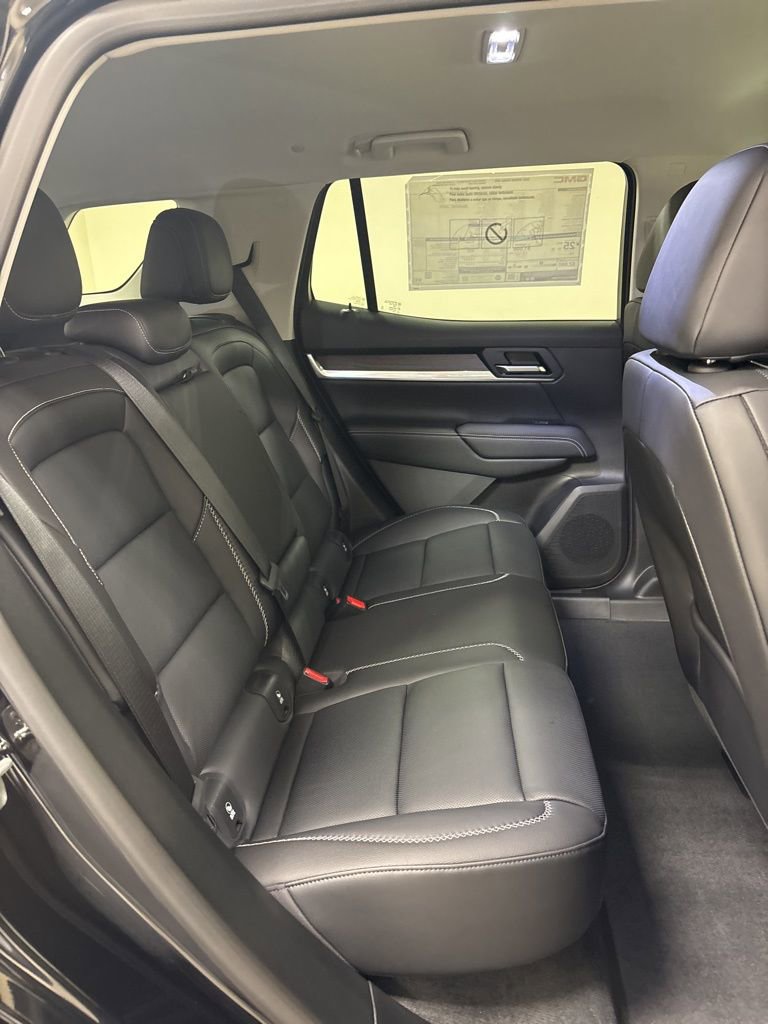 New 2026 GMC Terrain Denali AWD/4WD image 32